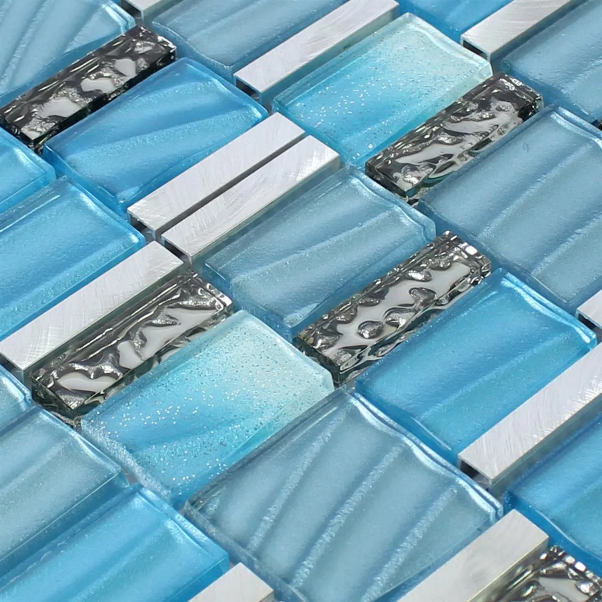 Muestra Azulejos De Mosaico Cristal Auminio Azul Plateado Mezcla