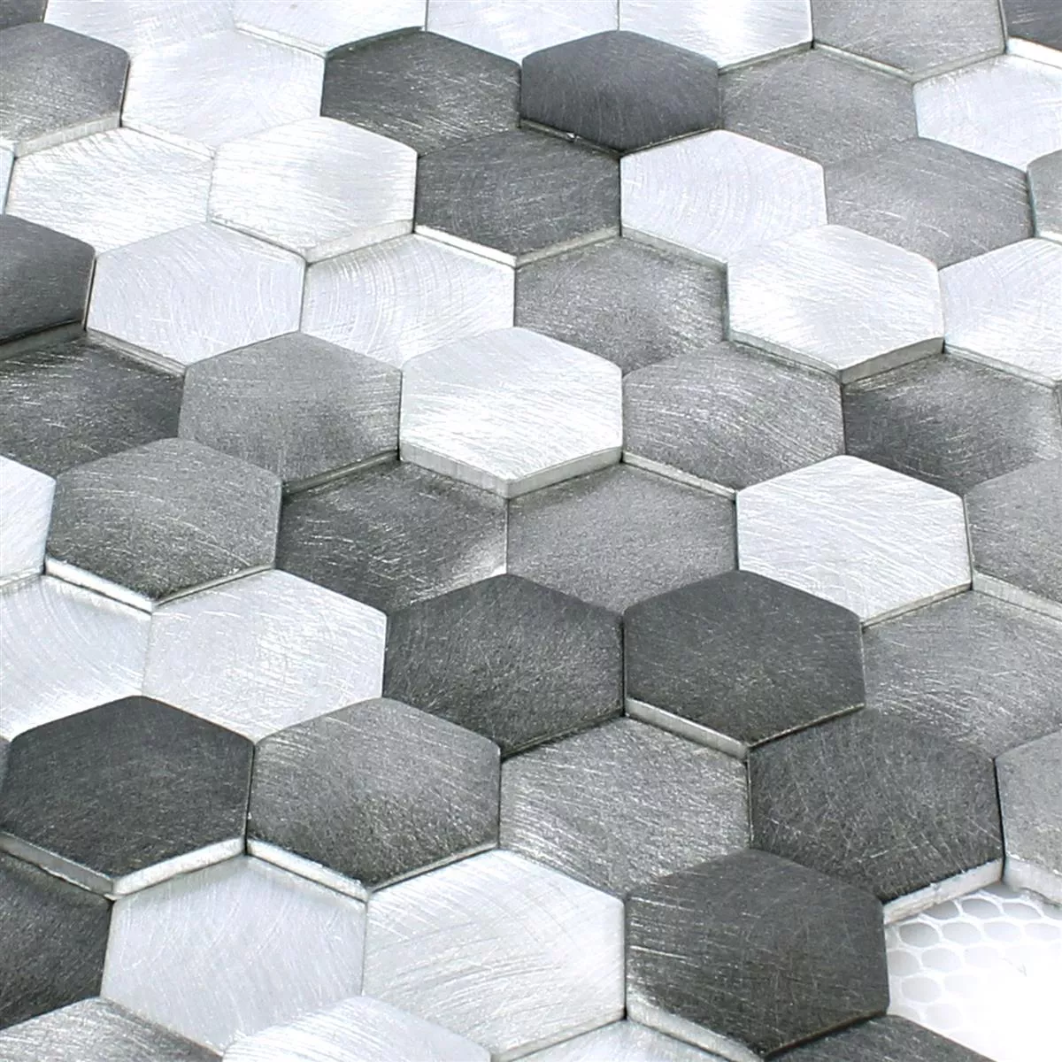 Muestra Azulejos De Mosaico Sindos Hexagonales 3D Negro Plateado