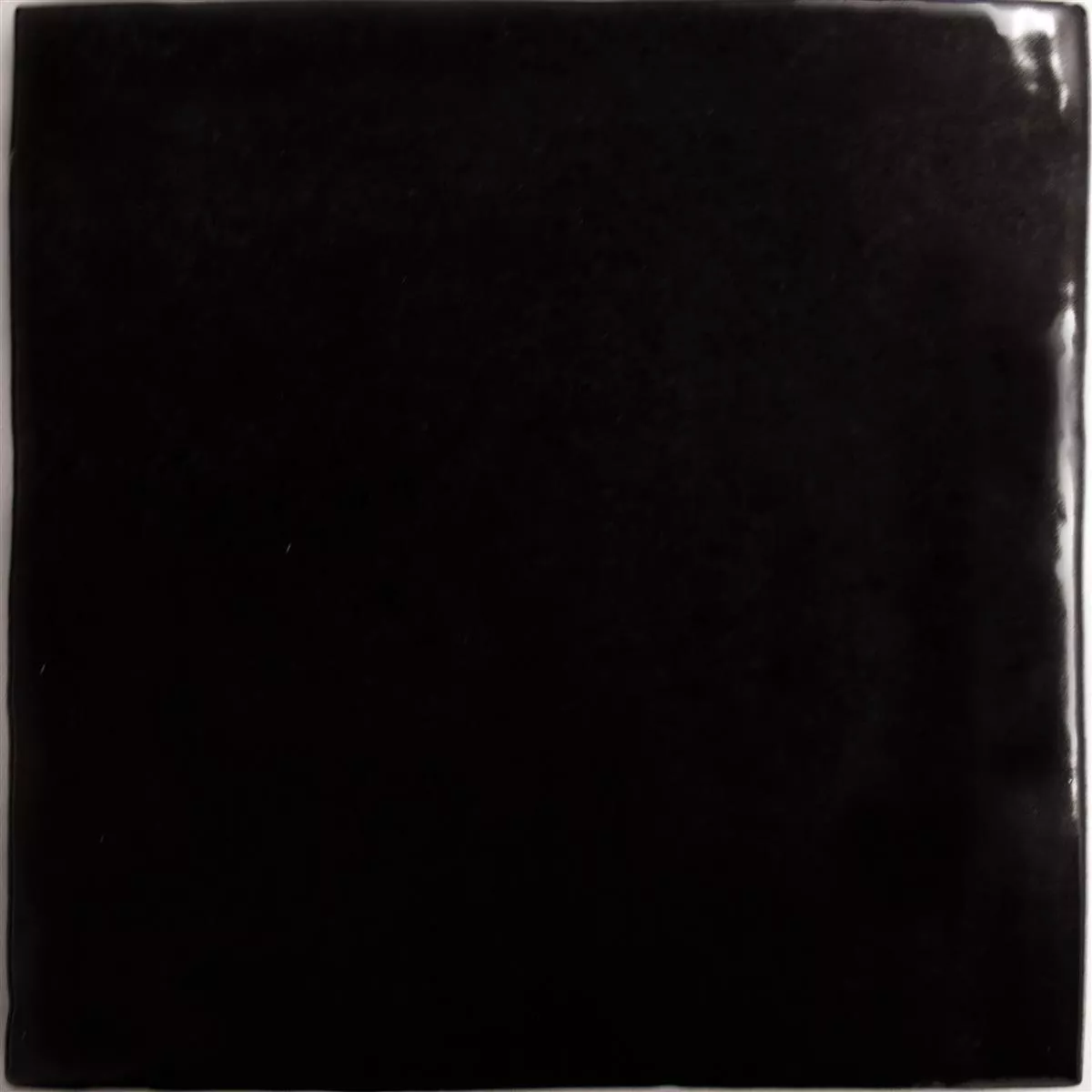 Revestimiento Rebecca Corrugado Negro 16,2x16,2cm
