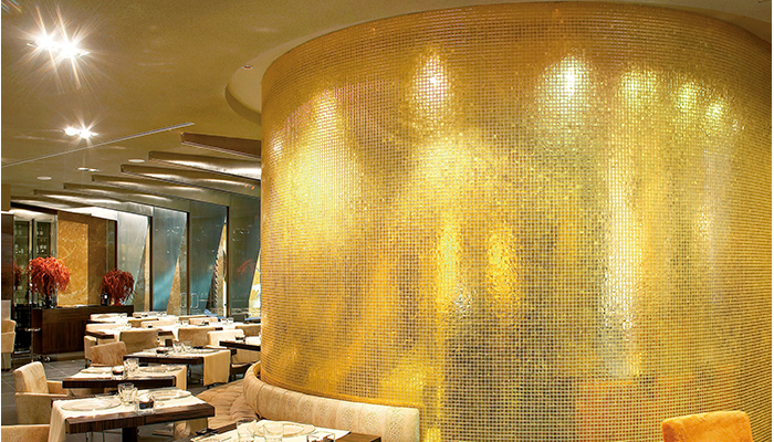 Das Super Luxuriöse mit 24 Karat Blattgold überzogene Glas Mosaik Handgemacht in Italien