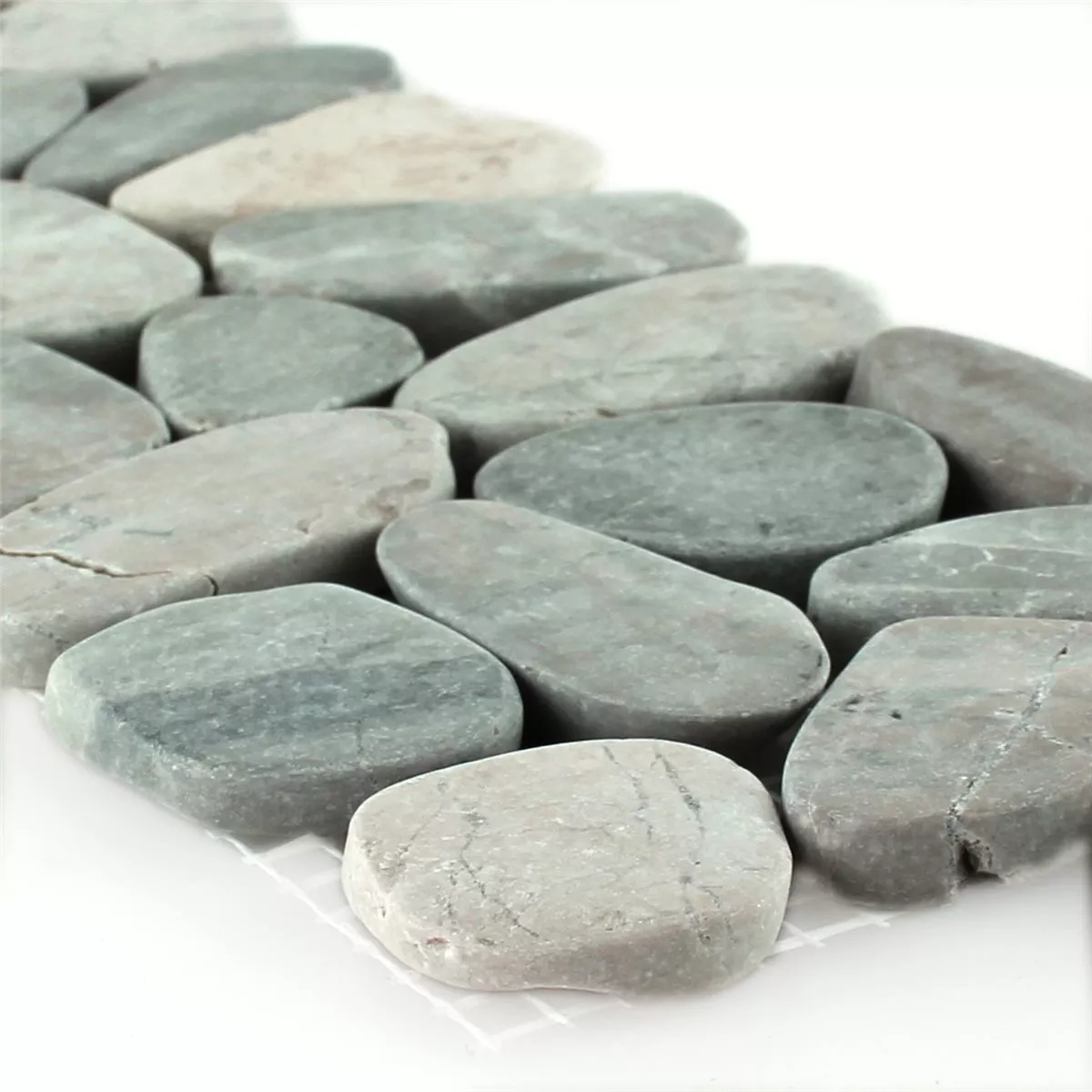 Guijarro De Río Bordes 10x30cm Gris Claro Pebbles