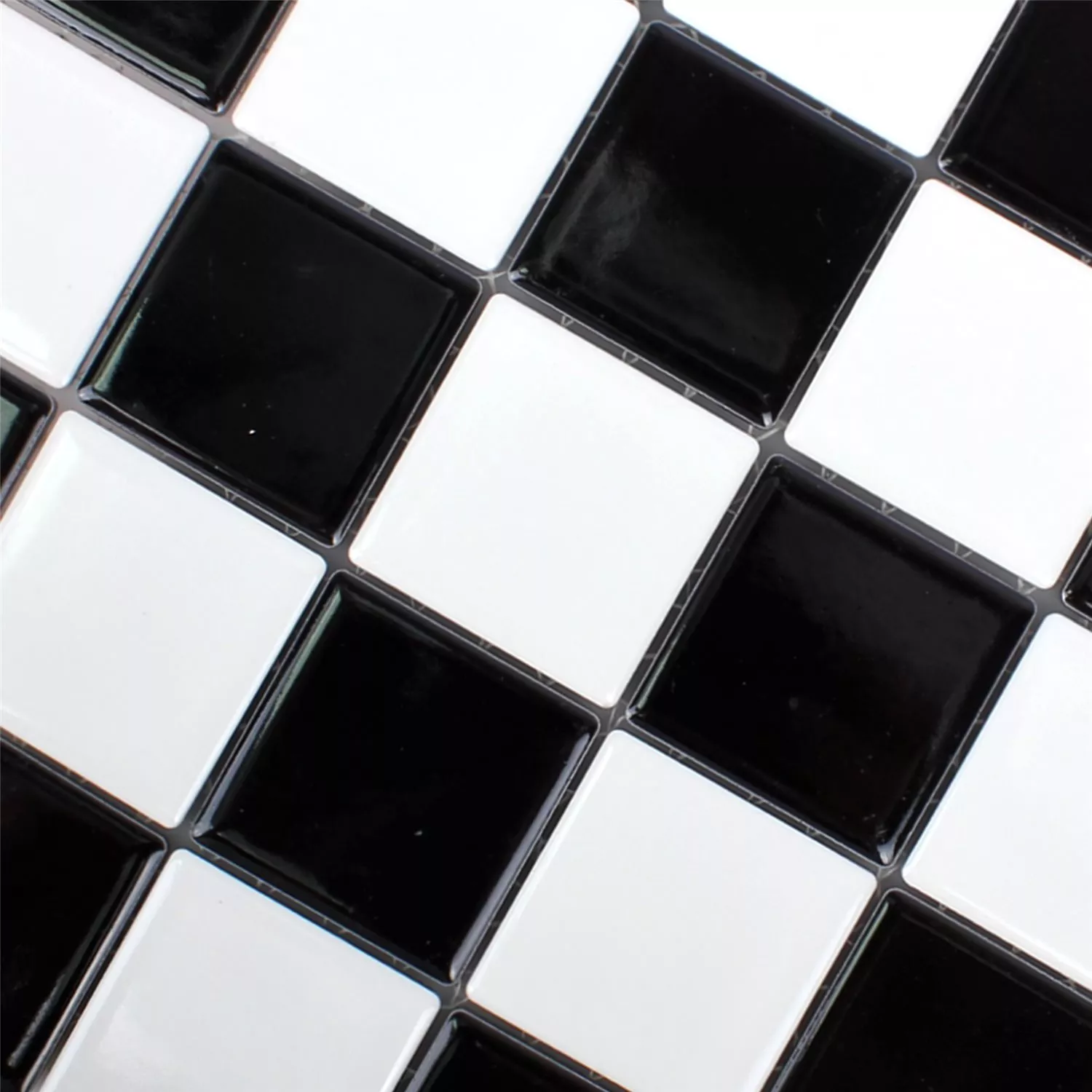 Muestra Azulejos De Mosaico Cerámica Monte Carlo Negro Blanco